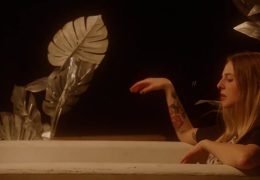 Napoleon Gold – Love Don’t Cut Me Down