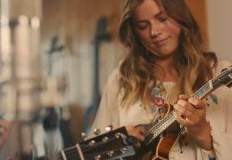 Caroline Jones – Being a Woman