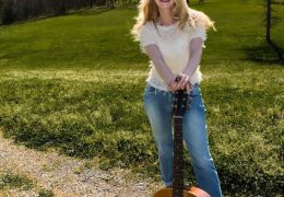 Elaine Roy – Heading In A New Direction – Vince Gill appears courtesy of MCA Nashville